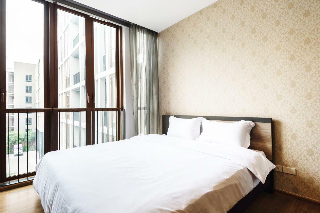 Hasu Haus By Favstay Bangkok Esterno foto